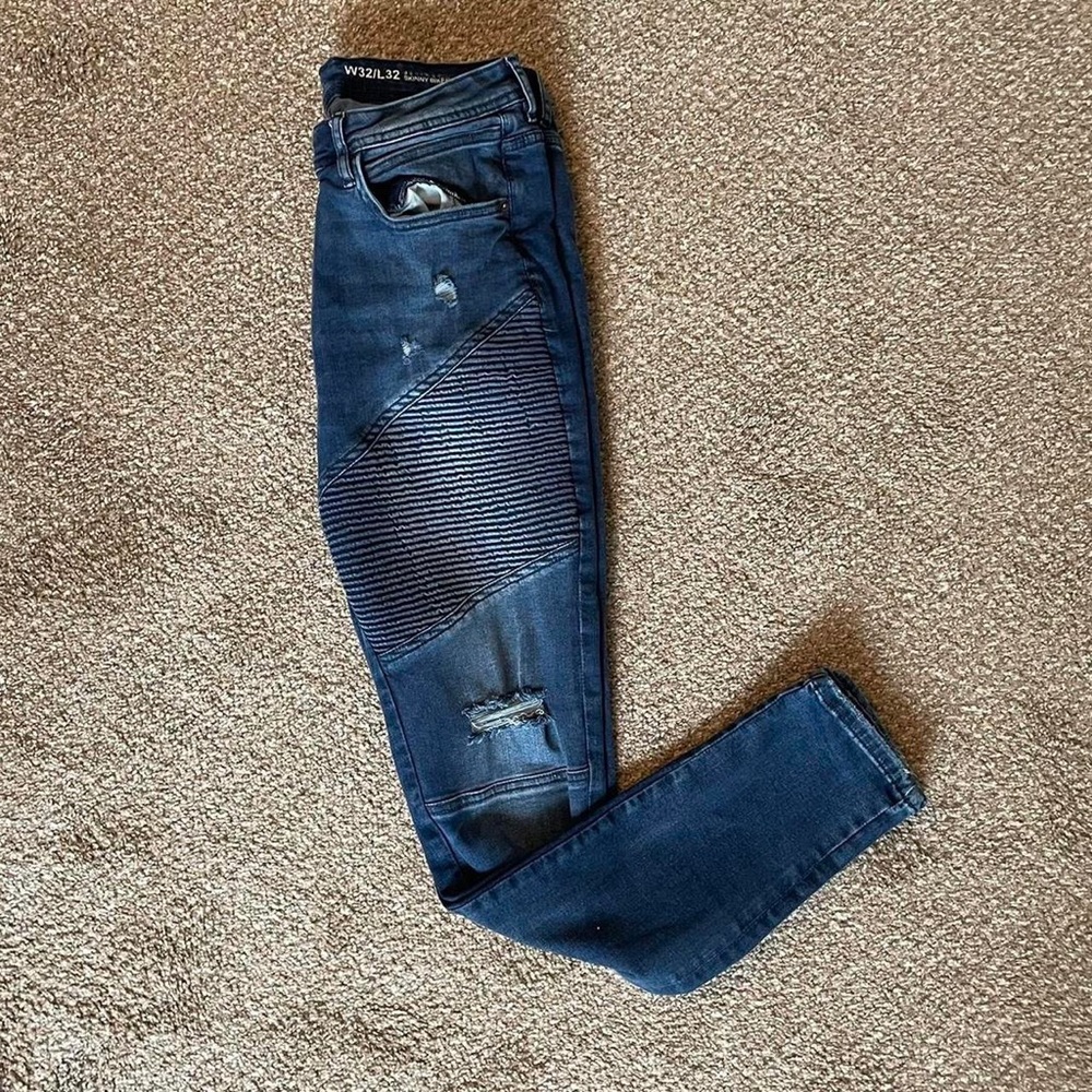 Skinny biker distressed jeans size 32x32